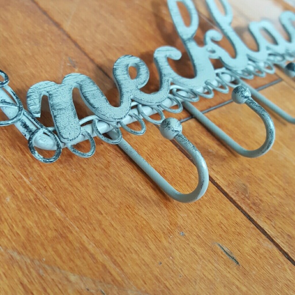 Jewelry Display Wire Rack - Picture 3 of 3